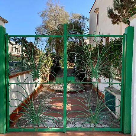 Il Giardino Del Falso Pepe Σαν Βίτο λο Κάπο